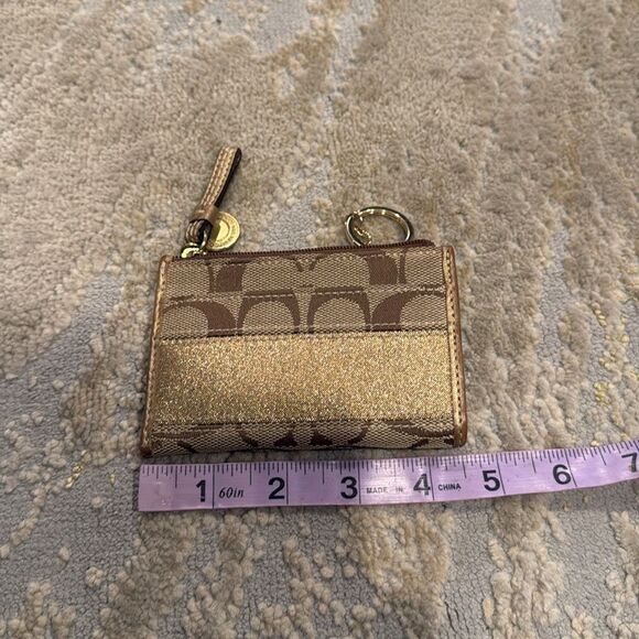 COACH gold stile Signature Coin Purse in like new condition - Picture 8 of 9
